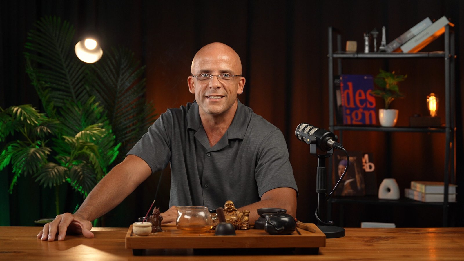 Подкаст-сет с RODE PodMic и чайной церемонией