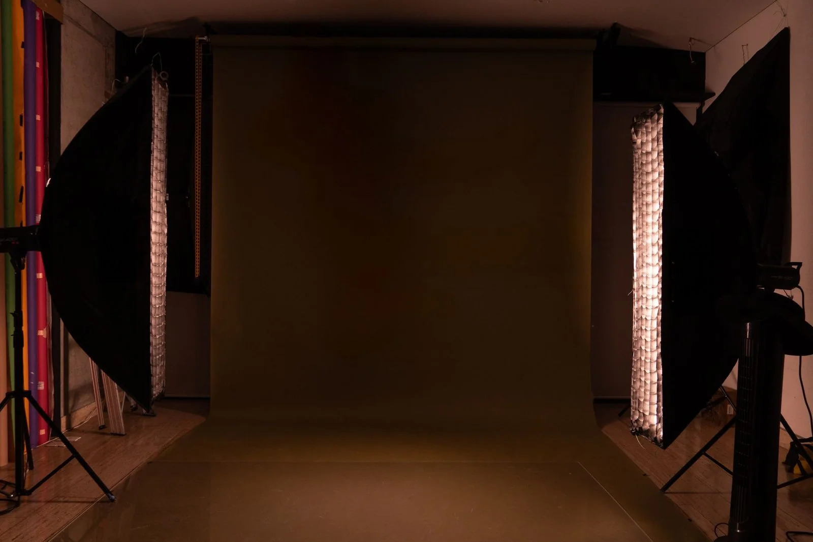 Configuration de production à Villo Studio pour une séance photo en studio