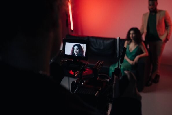 Short-Form Video Editing Agency Guide — Villo Studio